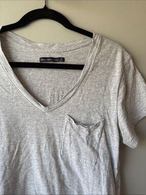 Abercrombie & Fitch Heather Gray V-Neck Pocket Tee size small 90’s